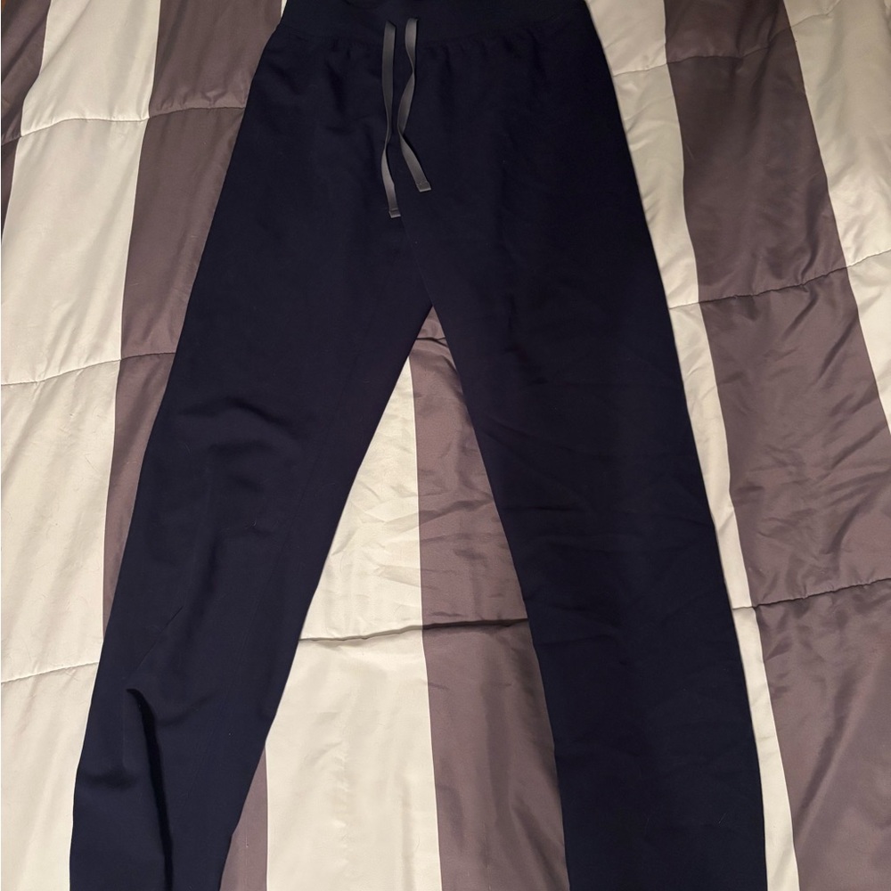 Figs Women’s Navy Livingston High Waisted - Basic Scrub Pants - S / Navy